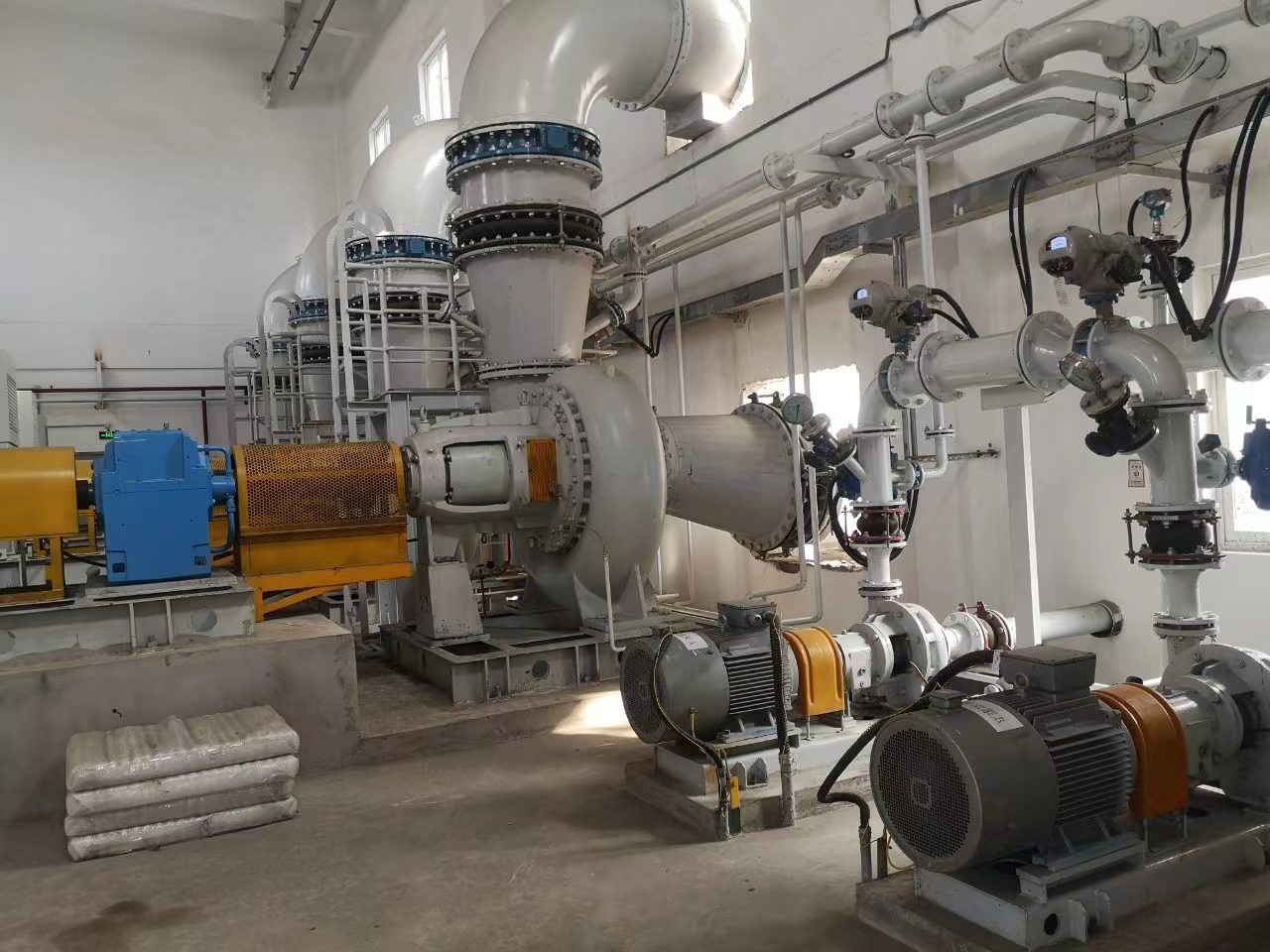 濟甯(níng)華源電熱(re)廠安裝脫(tuo)硫泵